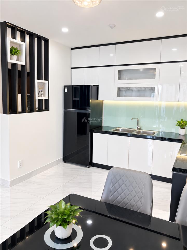 Cho thuê cc 76m2 tại sunrise city view, 18 triệu/th, 2pn, 2wc, full nội thất
