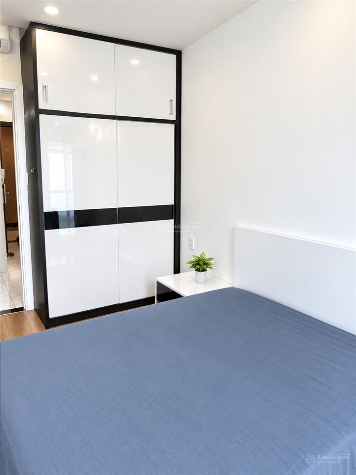 Cho thuê cc 76m2 tại sunrise city view, 18 triệu/th, 2pn, 2wc, full nội thất