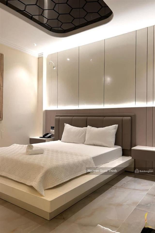 Bán căn hộ 3pn  124m2  8,5 tỷ  sunrise city  căn góc  ban công đón gió