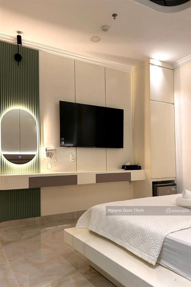 Bán căn hộ 3pn  124m2  8,5 tỷ  sunrise city  căn góc  ban công đón gió