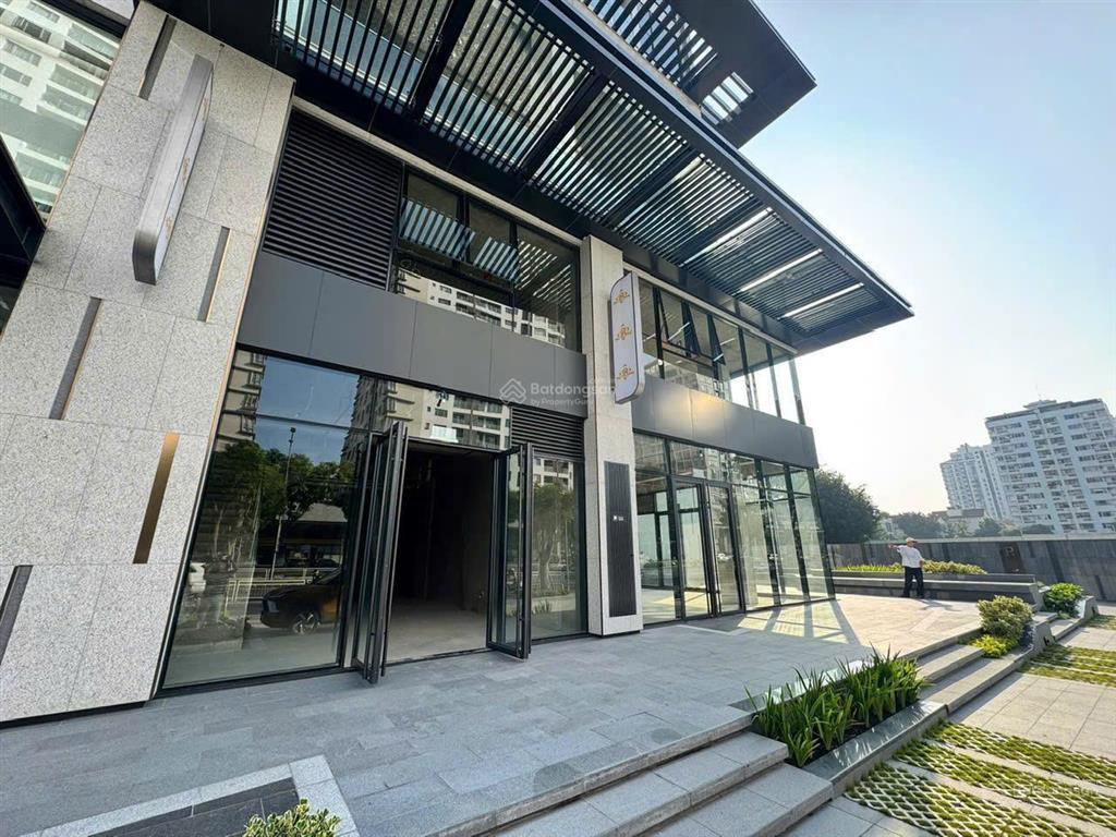 Bán lỗ 3 tỷ shop 06 aurora mặt tiền đường nguyễn lương bằng vị trí đắc địa,cọc ngay kẻo lỡ, 22.3 tỷ