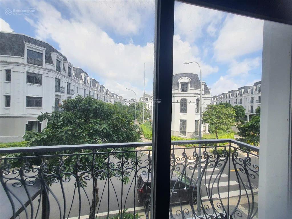 Giá đầu tư biệt thự khu compound amelie pmh, nhà thô, tiện ích đẳng cấp, có thang máy, chỉ 12,5 tỷ