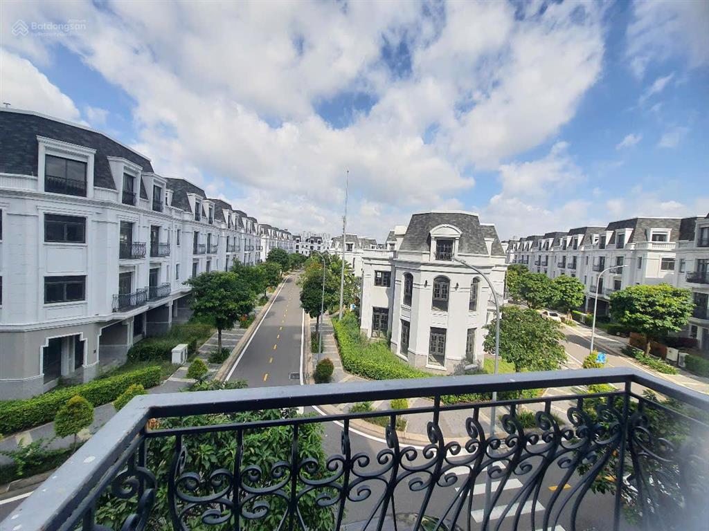 Giá đầu tư biệt thự khu compound amelie pmh, nhà thô, tiện ích đẳng cấp, có thang máy, chỉ 12,5 tỷ