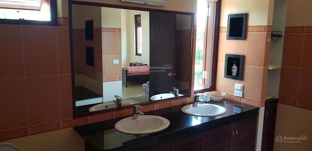 Bán rẻ biệt thự khu compound domaine mũi né, dt 450m2, nhà đẹp, hướng biển, đang cho thuê giá cao