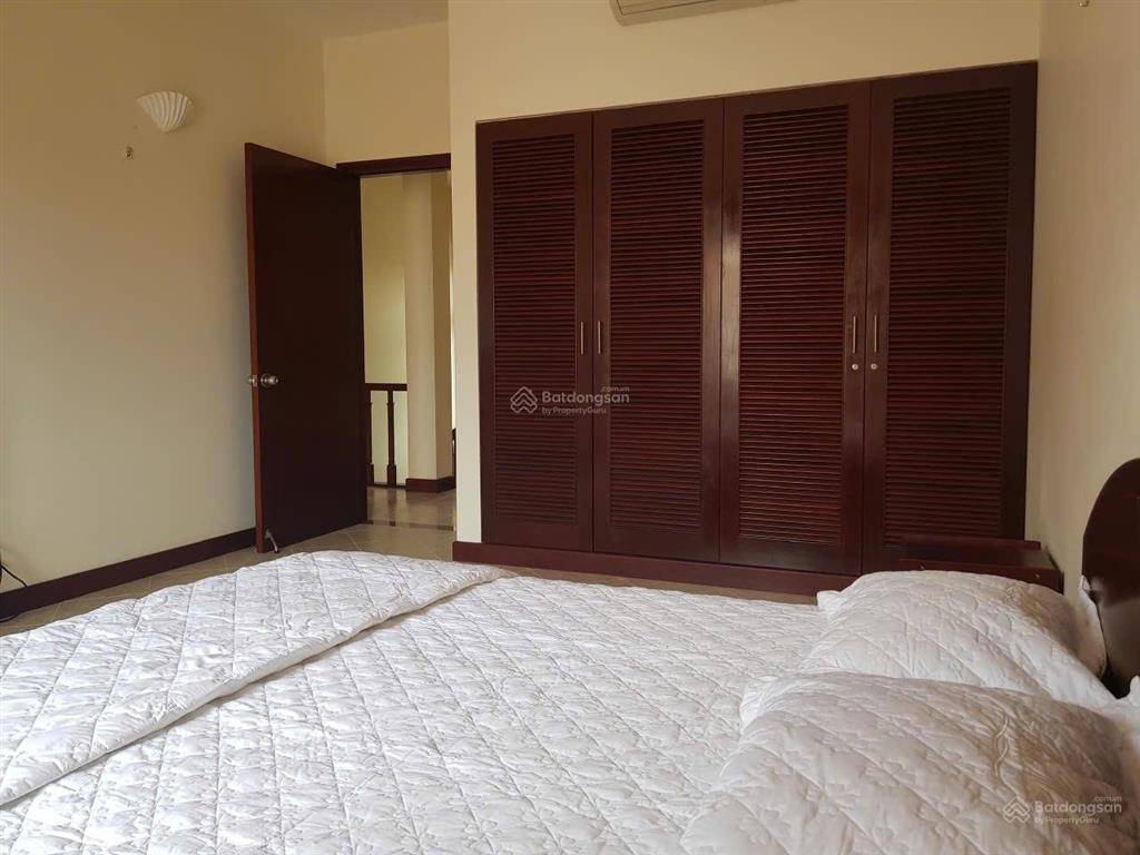 Bán rẻ biệt thự khu compound domaine mũi né, dt 450m2, nhà đẹp, hướng biển, đang cho thuê giá cao