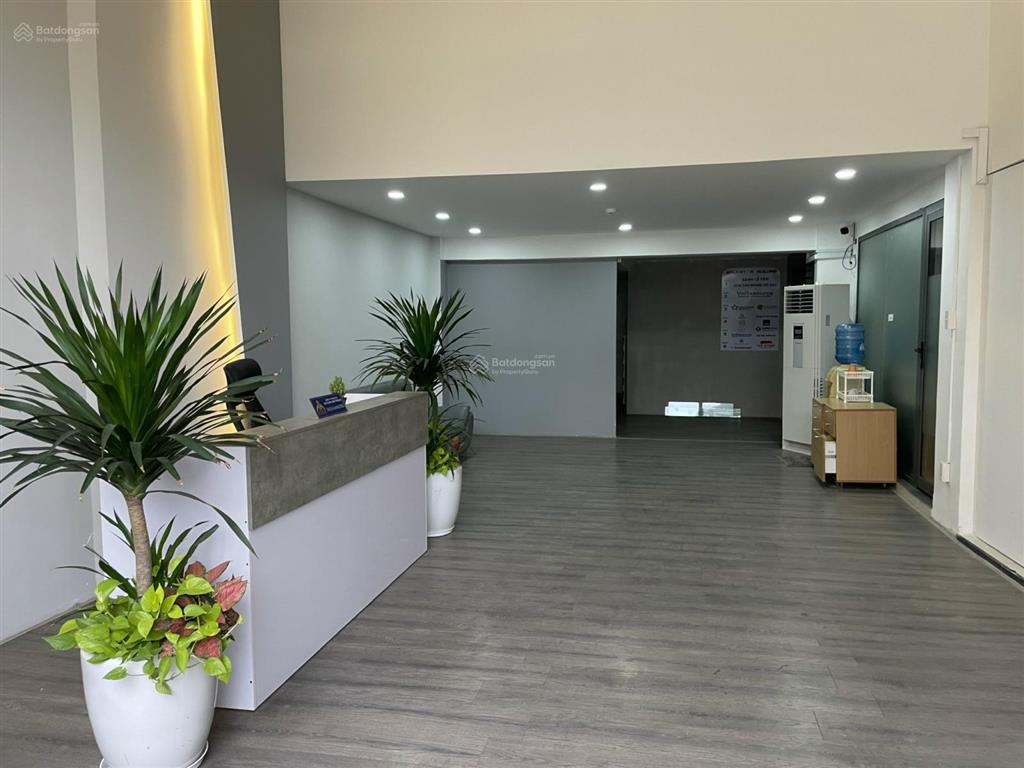 Cho thuê văn phòng bình thạnh đa dạng diện tích 30m2  100m2  250m2, giá cực tốt.