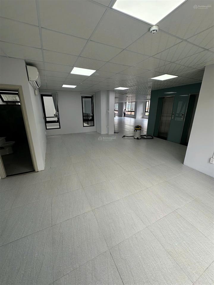 Cho thuê mặt bằng đường bành văn trân, tân bình dt 240m² kinh doanh sầm uất