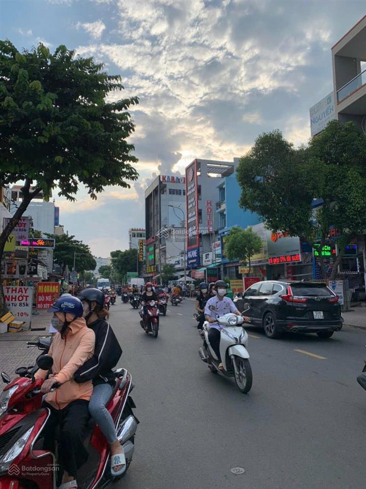 Chính chủ cho thuê nhà 4t mặt tiền kinh doanh đẹp bậc nhất quận tân phú, 175m2, giá 65tr/tháng