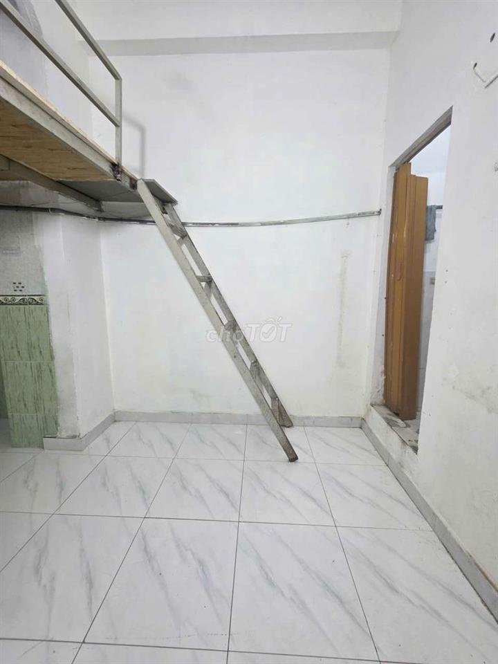 PHÒNG TRỌ RIÊNG BIỆT KHÉP KÍN TÂN PHÚ CHỈ 1.6 TRIỆU