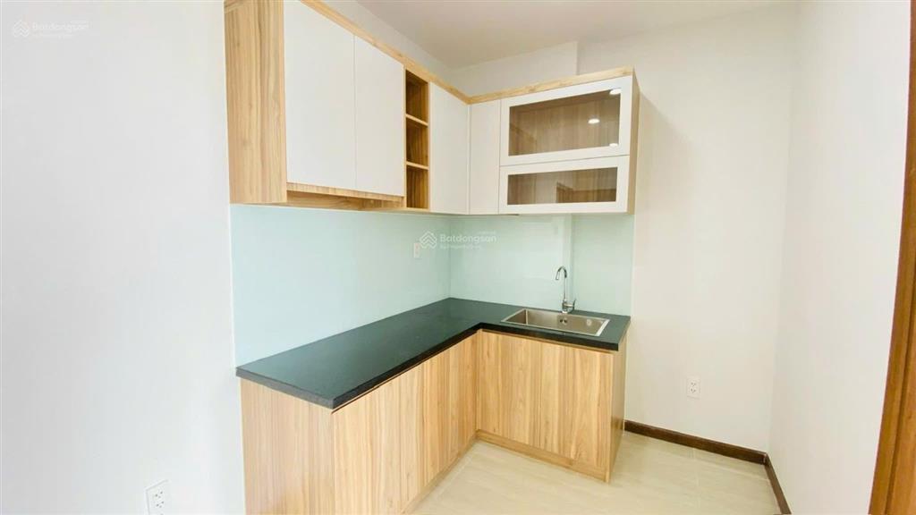 Bán căn hộ bcons plaza 2pn 2wc giá 2 tỷ 2, sổ hồng riêng, ngay làng đại học thủ đức