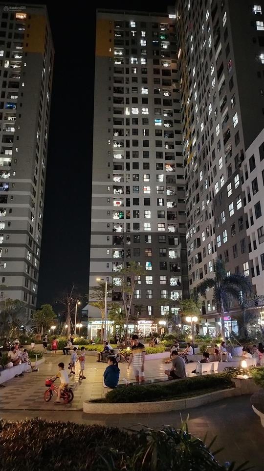 Cần bán căn góc 3 phòng ngủ bcons garden sổ hồng riêng, giá hời
