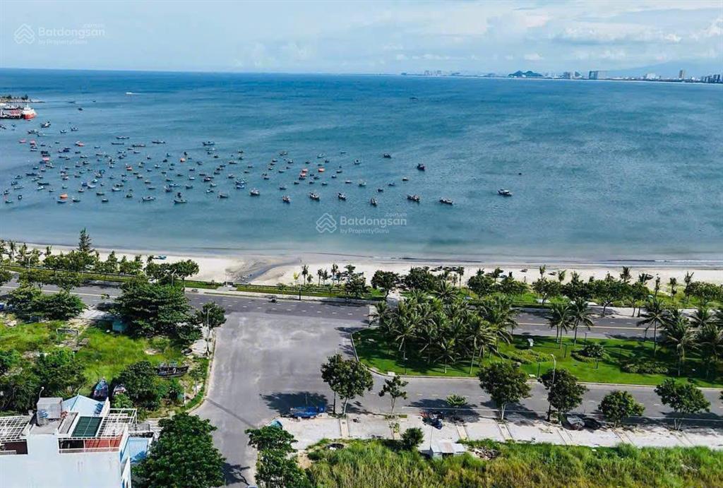 Bán lô đất đẹp 228m2 (12x19)  2 mặt tiền lê văn huân  ngay sát biển  khu đầu tuyến sơn trà