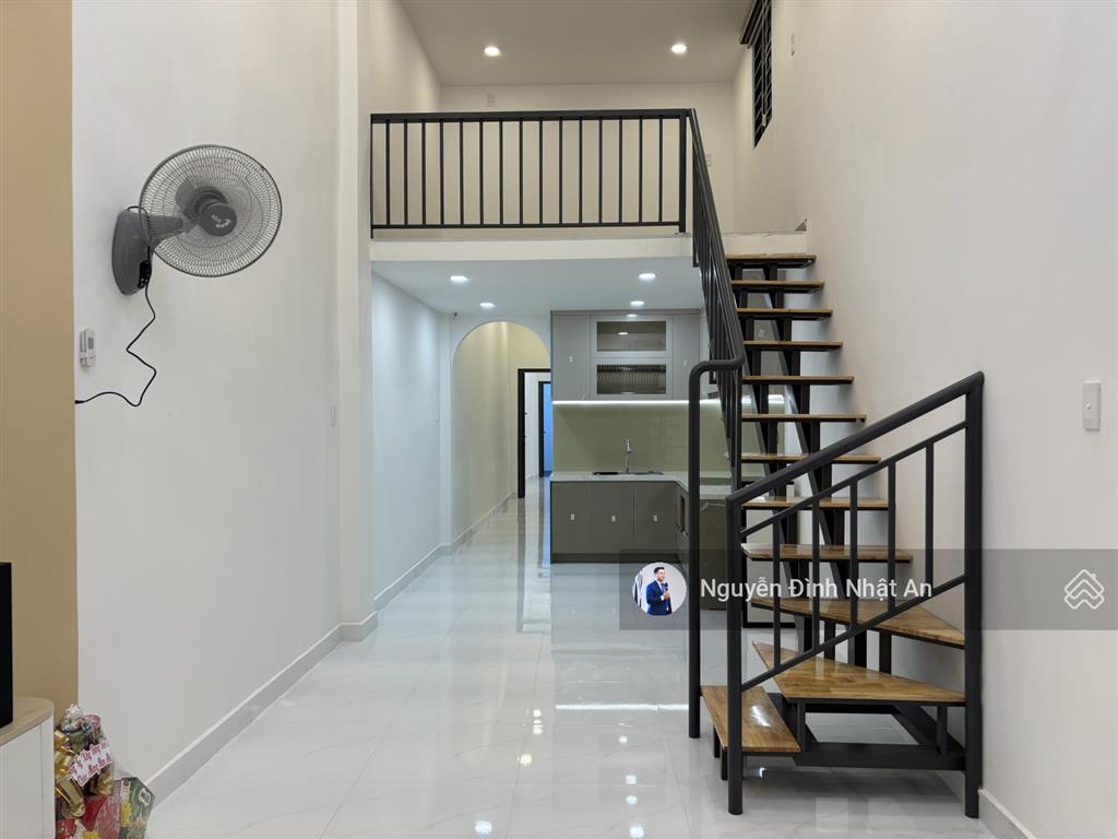 Bán nhà mặt tiền 80m2 đường số 6, long phước, quận 9 (cũ) chỉ nhỉnh 5tỷ  tiện kinh doanh mua bán