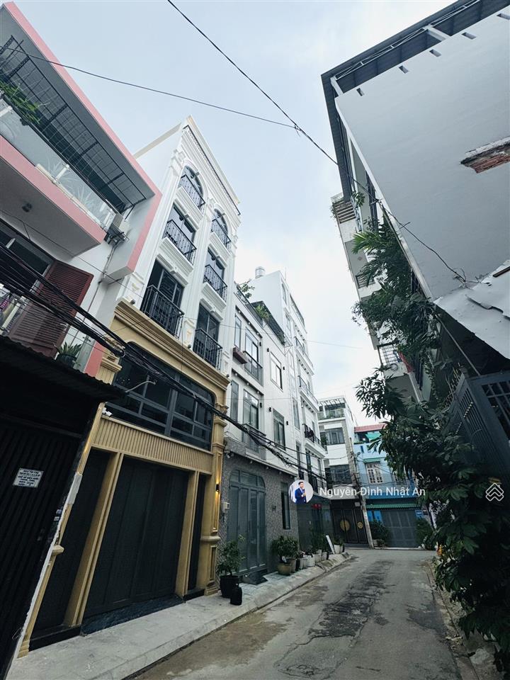 Toà nhà chdv 6 tầng phan huy ích doanh thu 75 triệu/tháng  14,8 tỷ còn tl