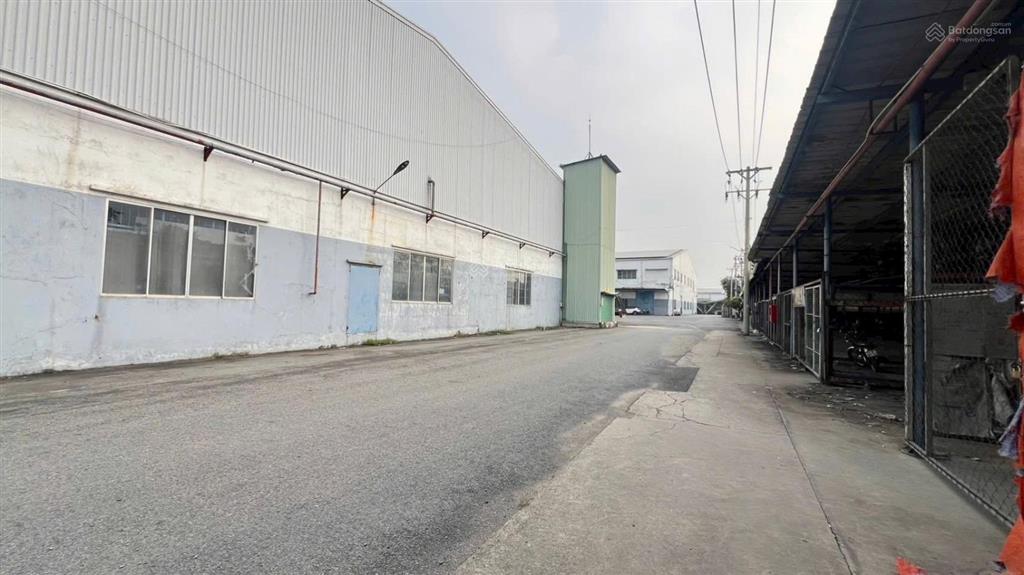 Cho thuê m2 kho đường xe container gần khu công nghệ cao pccc tự động