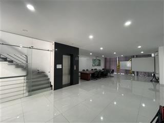 Cho thuê nguyên tầng trệt (5x22), (9x20) nhà kđt vạn phúc, hoàn thiện nội thất giá 12tr tl