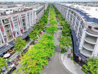 Bán nhà đường 37. 7x20m 1 hầm 5 tầng giá tốt nhất khu đô thị vạn phúc. chỉ 30,6 tỷ