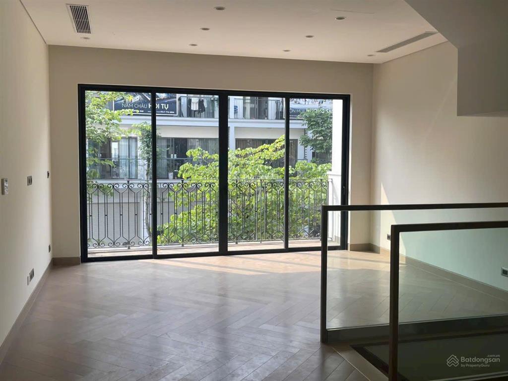 Bán biệt thự 78m2 nhà 4,5 tầng full nội thất tại đại kim, hoàng mai, hà nội.sổ đỏ giá 28 tỷ vnd