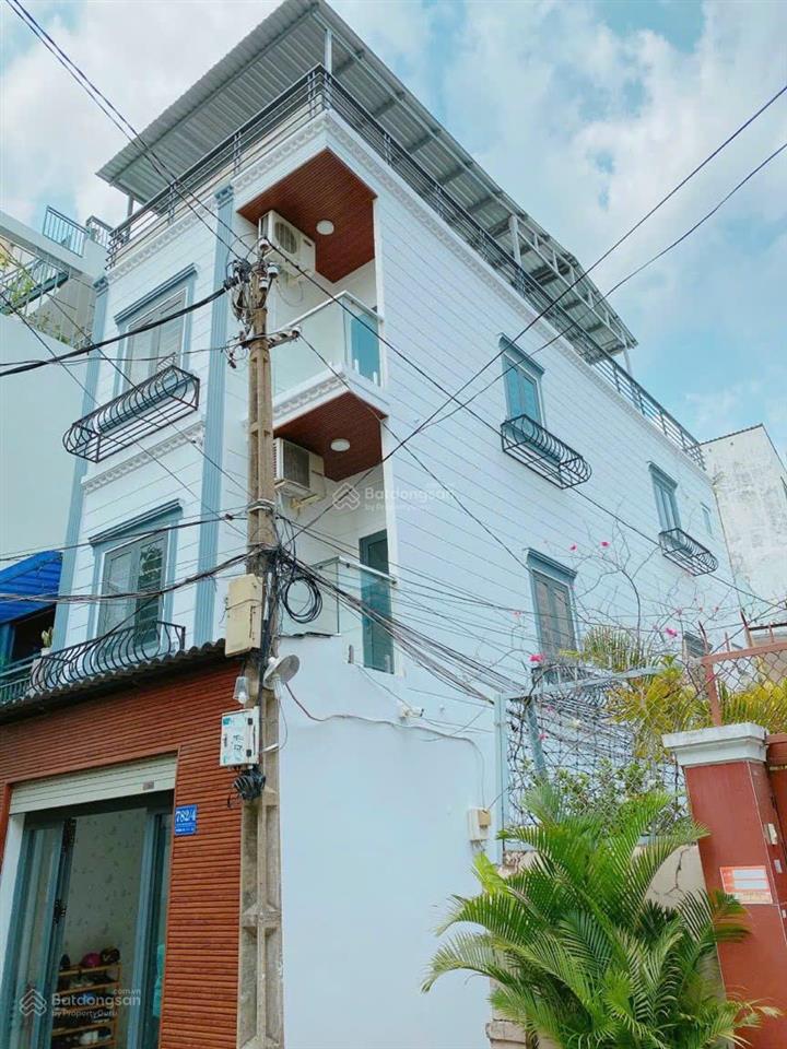 Nhà 2 lầu  hẻm xe hơi lê văn sỹ, phường 14, quận 3 (5.5 x 13.5m) giá 18 tỷ