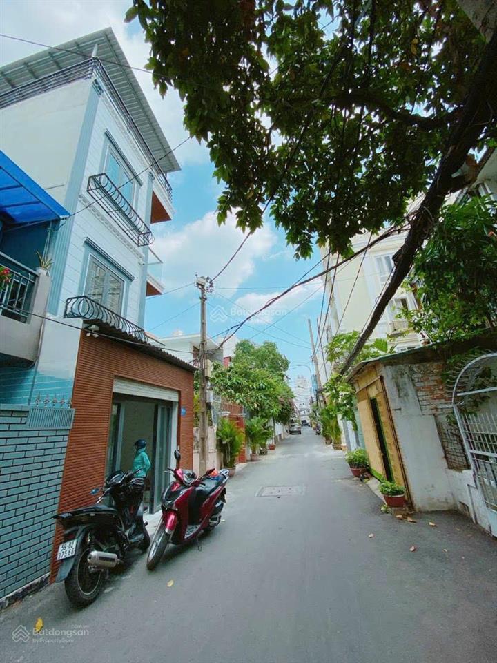 Nhà 2 lầu  hẻm xe hơi lê văn sỹ, phường 14, quận 3 (5.5 x 13.5m) giá 18 tỷ
