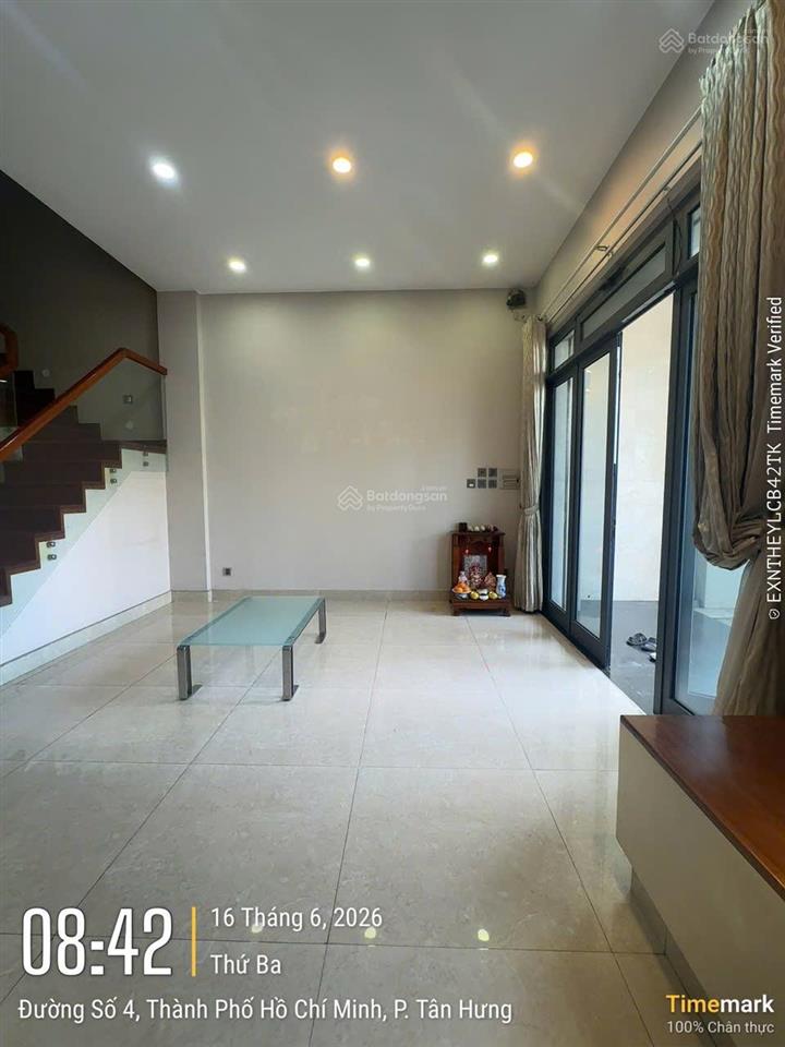 Cho thuê văn phòng tại khu đô thị him lam kênh tẻ, 25 triệu, 120m2, view đẹp, chính chủ
