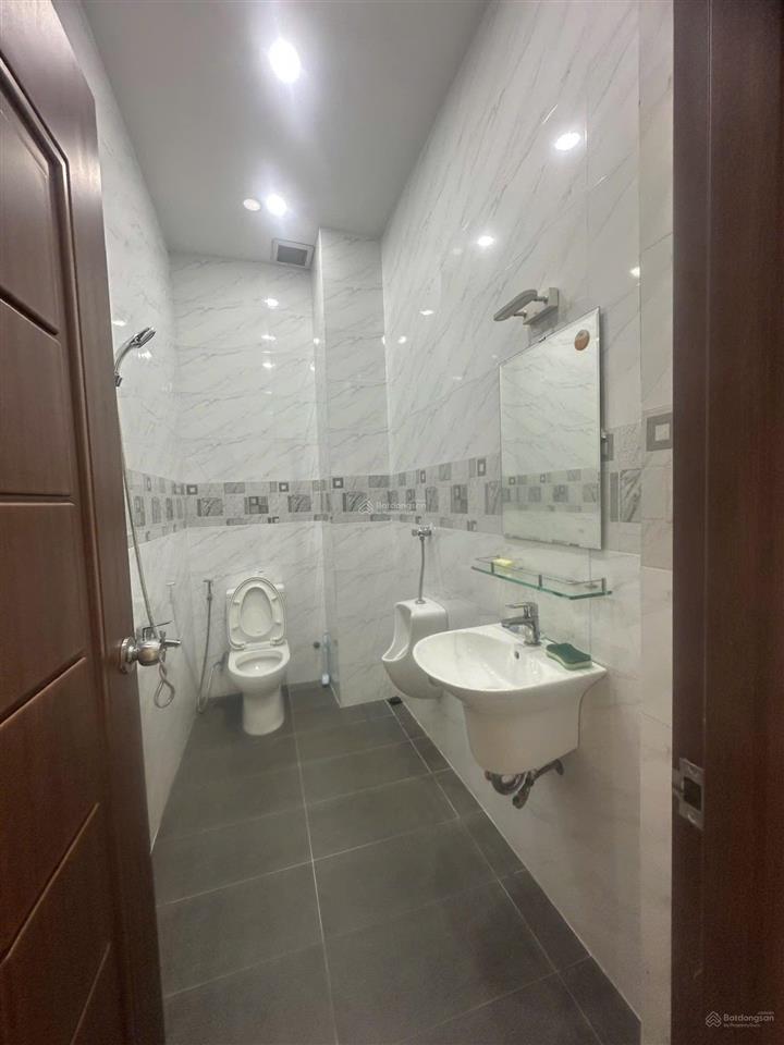 Cho thuê văn phòng 120m2 tại khu đô thị him lam kênh tẻ, giá chỉ 25tr/th