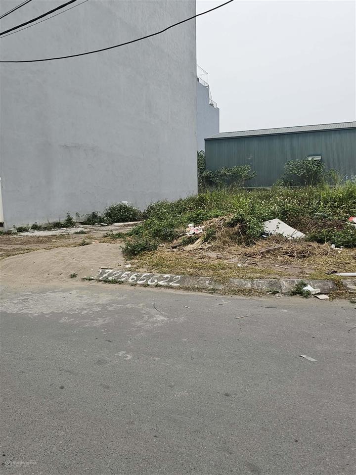 Bán đất đấu giá lai xá, cạnh đh thành đô hoài đức 75m chỉ 12.9 tỷ.
