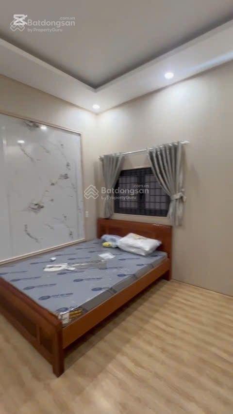 Bán nhà riêng tại phố mai hắc đế, giá 18 tỷ, 100m2, 4pn, 4wc, chính chủ