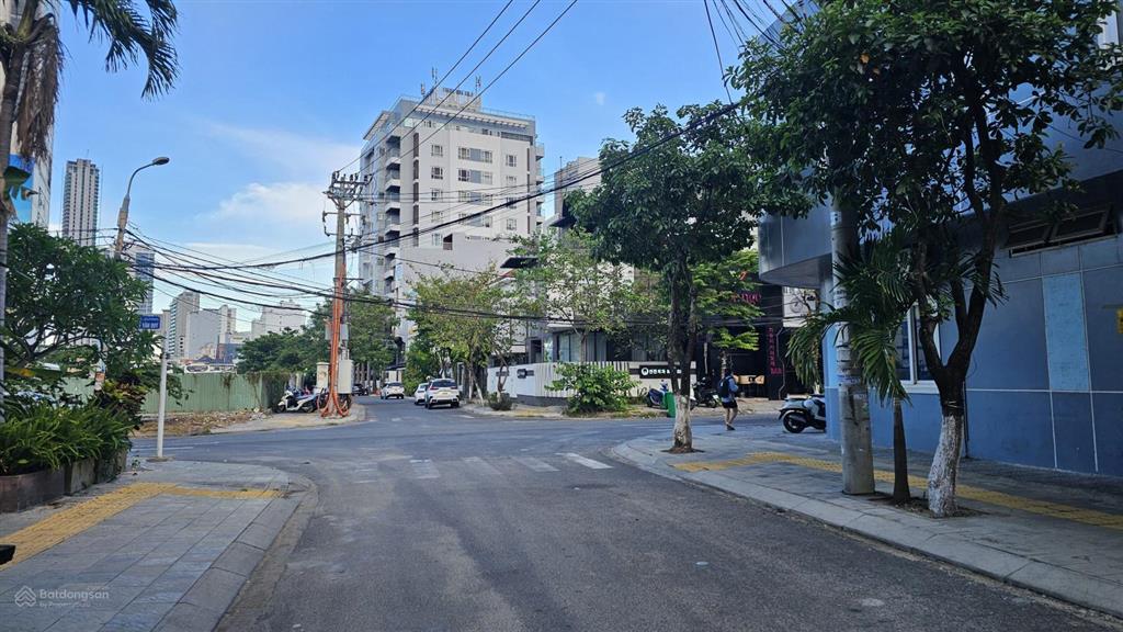 Phạm cự lượng quỹ đất hiếm gần biển mỹ khê