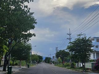 Đất vàng lê văn lương 300m mặt tiền quỹ đất lớn hiếm gần biển sơn trà
