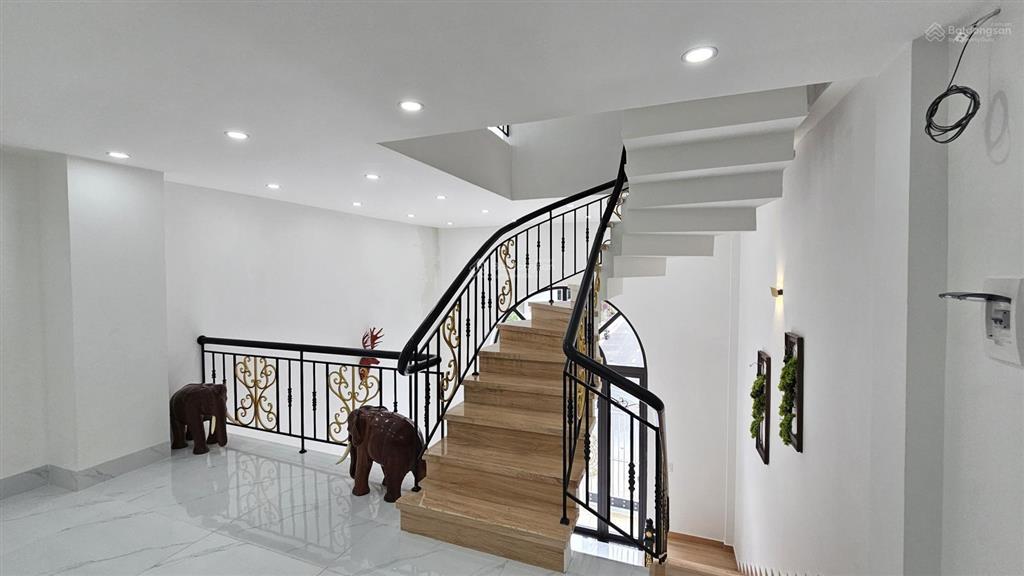 Nhà mặt tiền thúc tề trung tâm thanh khê giá 6,75 tỷ