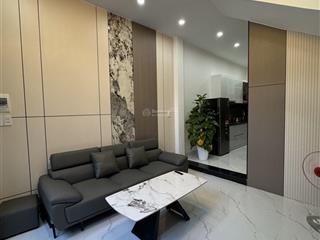 Nhà ông ích khiêm, sát biển, chỉ có hơn 4 t