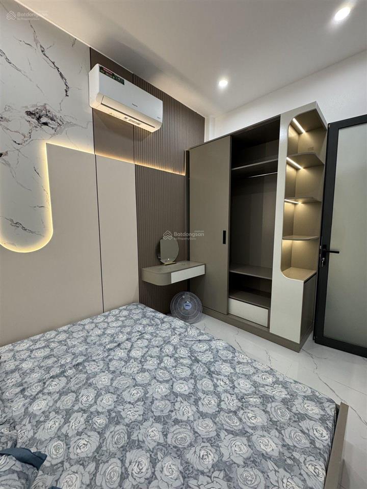 Nhà ông ích khiêm, sát biển, chỉ có hơn 4 t