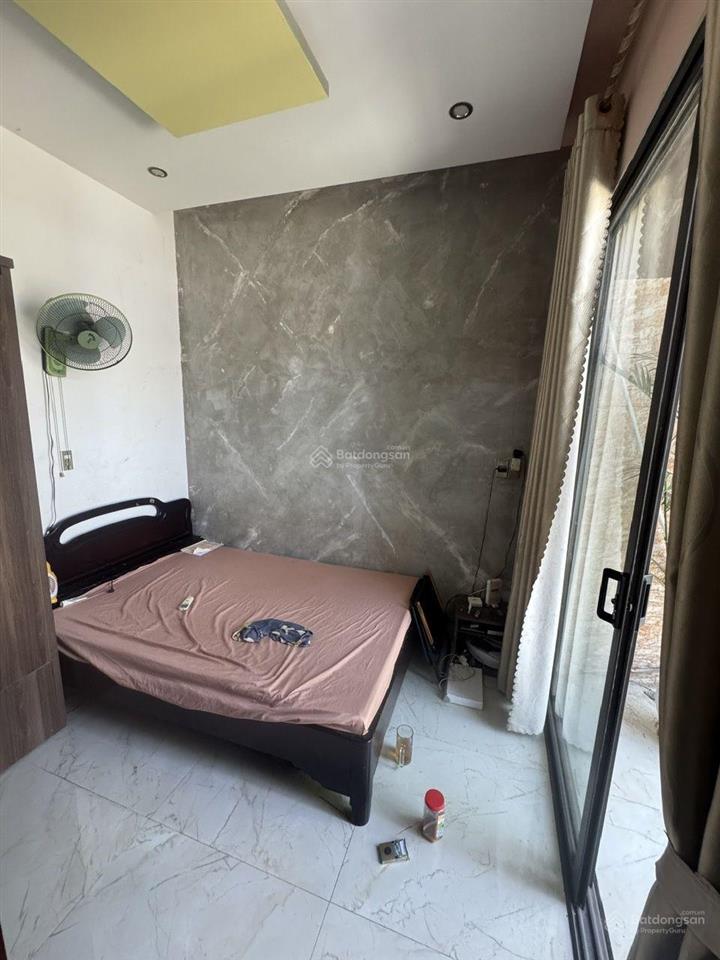 Núi thành nhà 3 tầng, 2 mặt kiệt chỉ 5,55 tỷ!