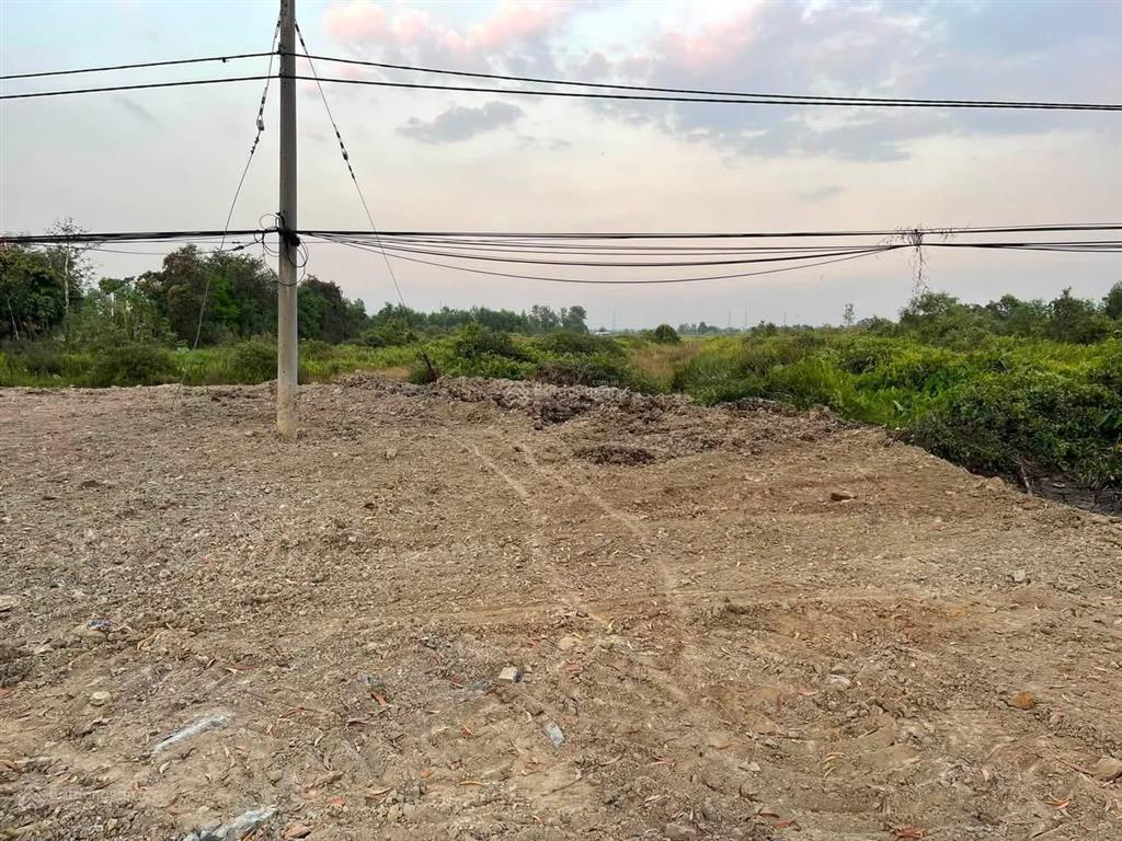 Bán lô đất giá tốt mt đường tl15 trung an củ chi vị trí đất bằng phẳng thuận tiện làm kho, xưởng