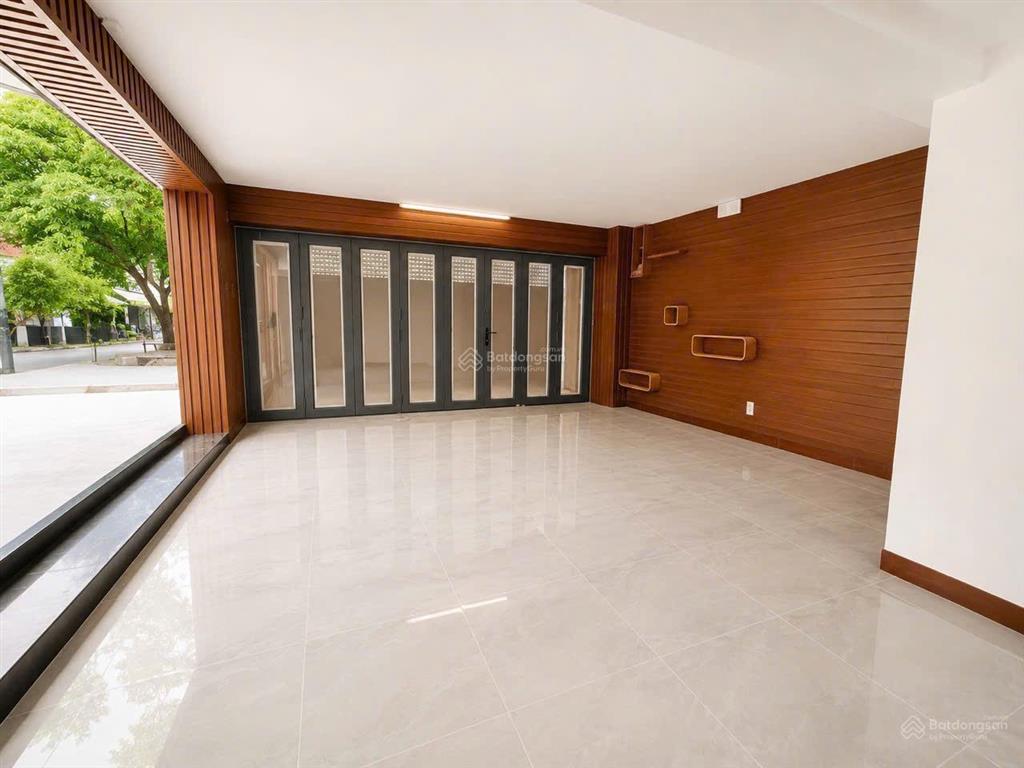 Bán biệt thự 2 mặt tiền đường siêu đẹp 1/ đường quang trung khu biệt thự nhà giàu tiện ích bủa vây