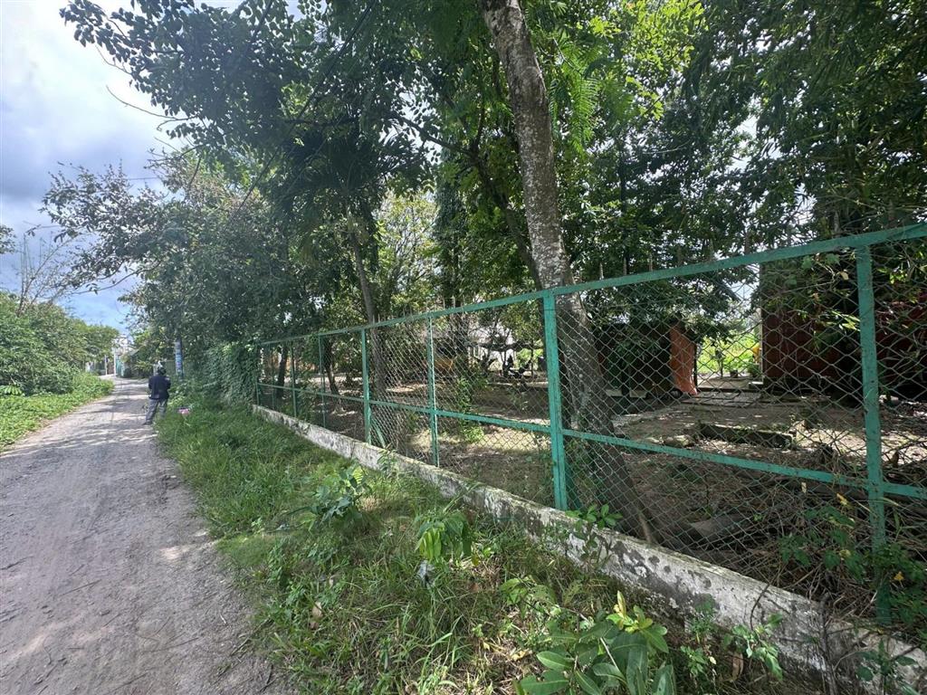 Bán lô đất 2 mặt tiền đường gần đường vành đai 3, khu dân cư đông, quy hoạch toàn bộ đất ở, giá tốt