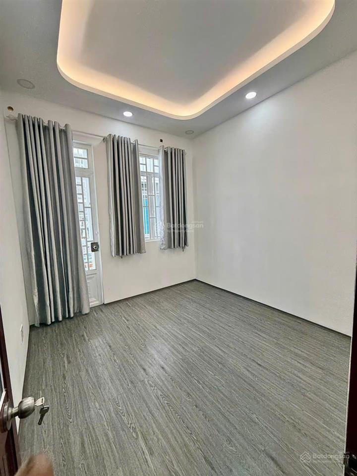 Bán nhà đẹp hẻm 90 dương cát lợi, nhà bè, 3 lầu. giá 1,79 tỷ