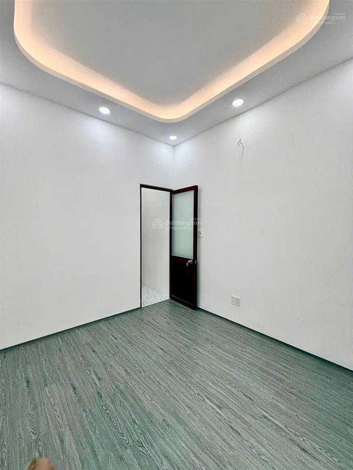 Bán nhà đẹp hẻm 90 dương cát lợi, nhà bè, 3 lầu. giá 1,79 tỷ