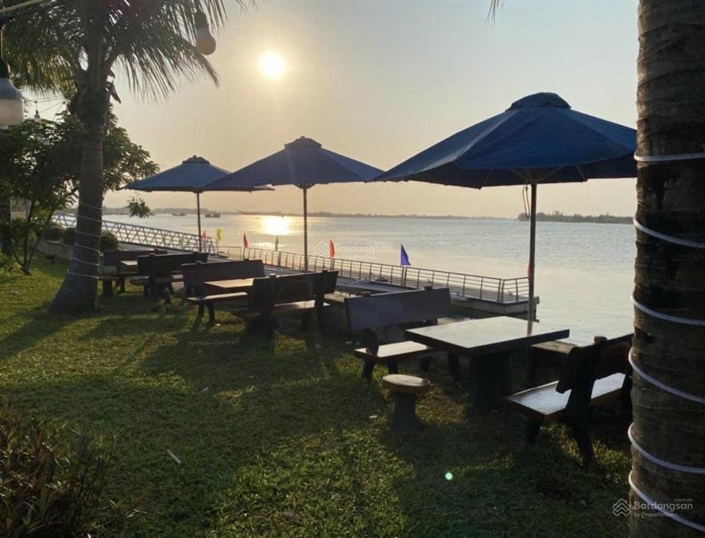 Bán nhà full nội thất mới toanh có view sông. đang cho thuê 40tr/ tháng. chỉ 6,x tỷ
