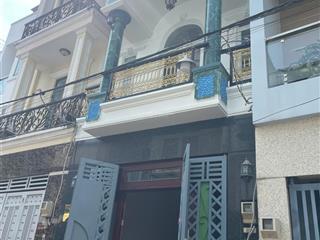Chính chủ bán nhà lã xuân oai q9  dt 64m2  kc 2 tầng  sổ riêng  giá 6.2 tỷ