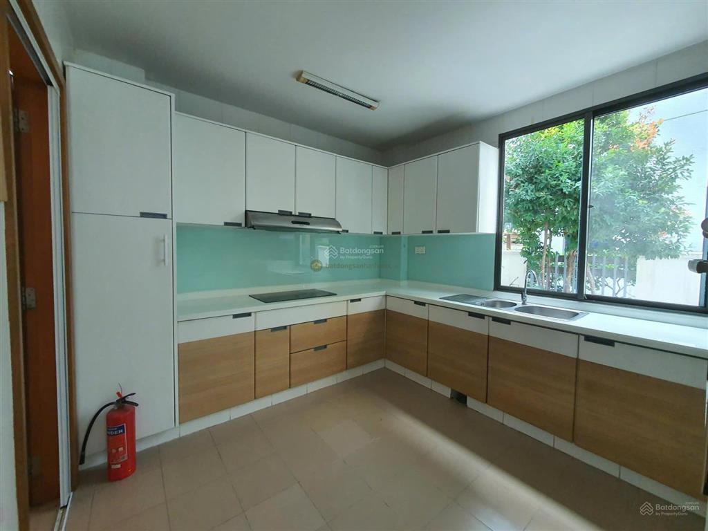 Bán nhà xuân thủy , thảo điền q2  dt 17m*6m  gpxd hầm 6 tầng  hđt giữ nhà 35tr  giá 29.8 tỷ