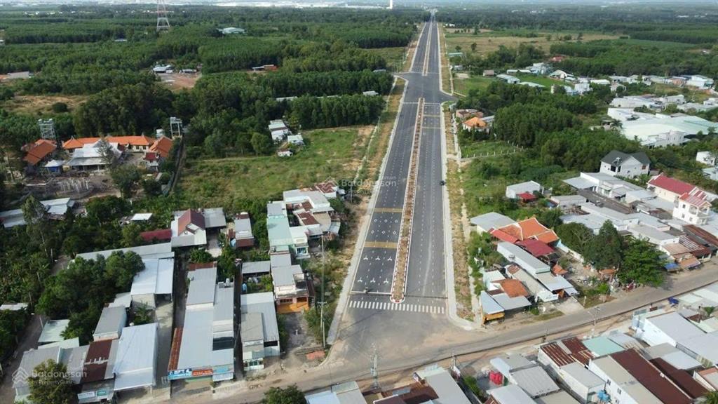 Cần bán gấp vài lô đất góc 2mt đường huỳnh thúc kháng sát đường hùng vương, thổ cư, giá rẻ đầu tư