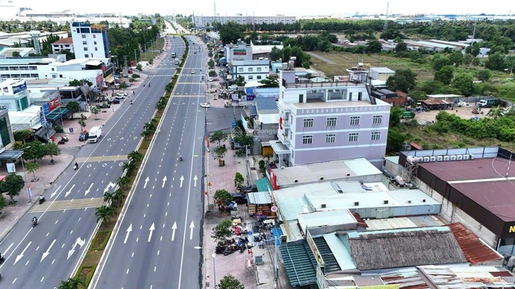 Chủ cần bán gấp nhà mt đường trần phú sát vòng xoay bến cam, full thổ cư, đang cho thuê, giá đầu tư