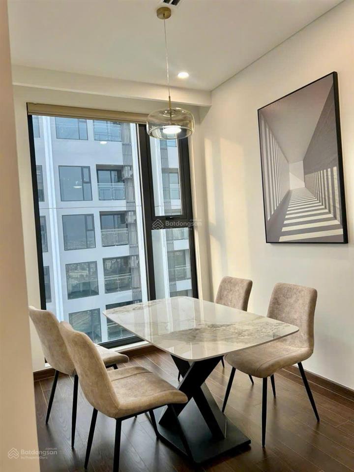 Cực rẻ căn 2pn + full kính masteri west heights full đồ view hồ + bể bơi