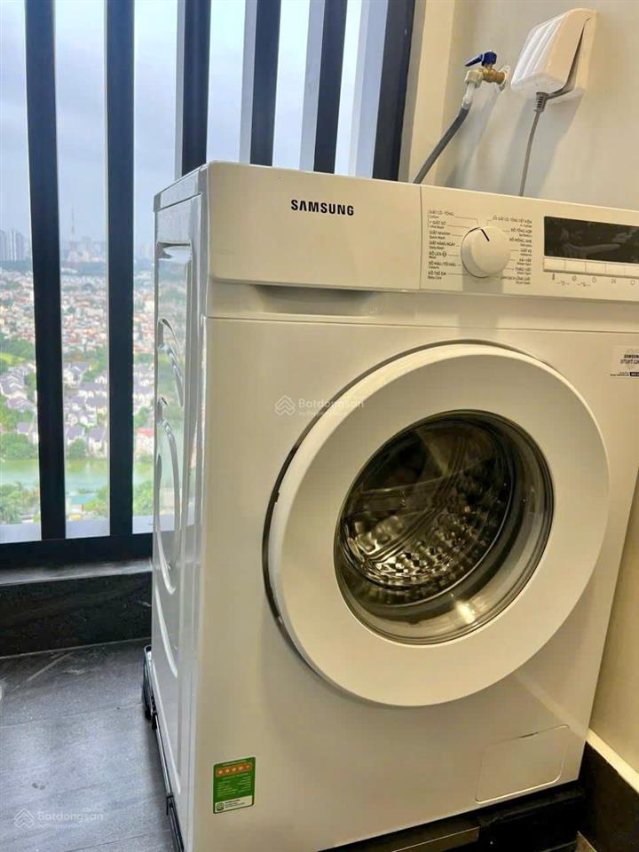 Cực rẻ căn 2pn + full kính masteri west heights full đồ view hồ + bể bơi