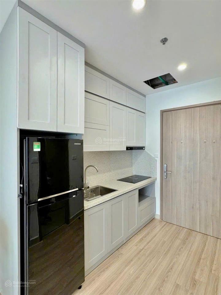 Cho thuê căn studio full đồ 7 triệu/tháng s105 vinhomes smart city
