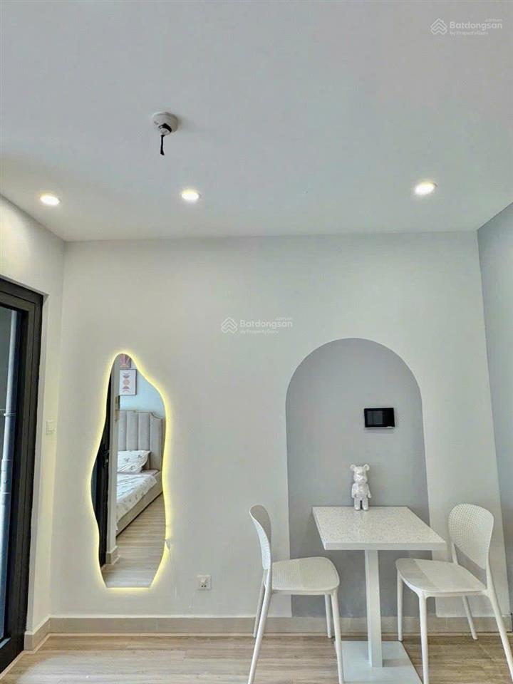 Cho thuê căn studio full đồ 7 triệu/tháng s105 vinhomes smart city
