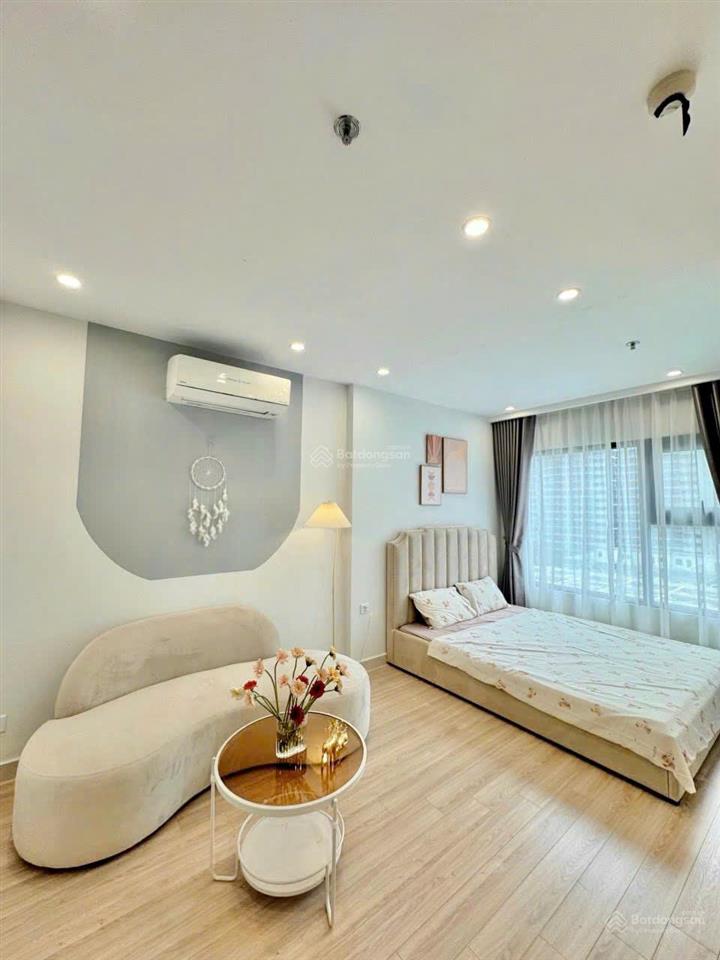 Cho thuê căn studio full đồ 7 triệu/tháng s105 vinhomes smart city