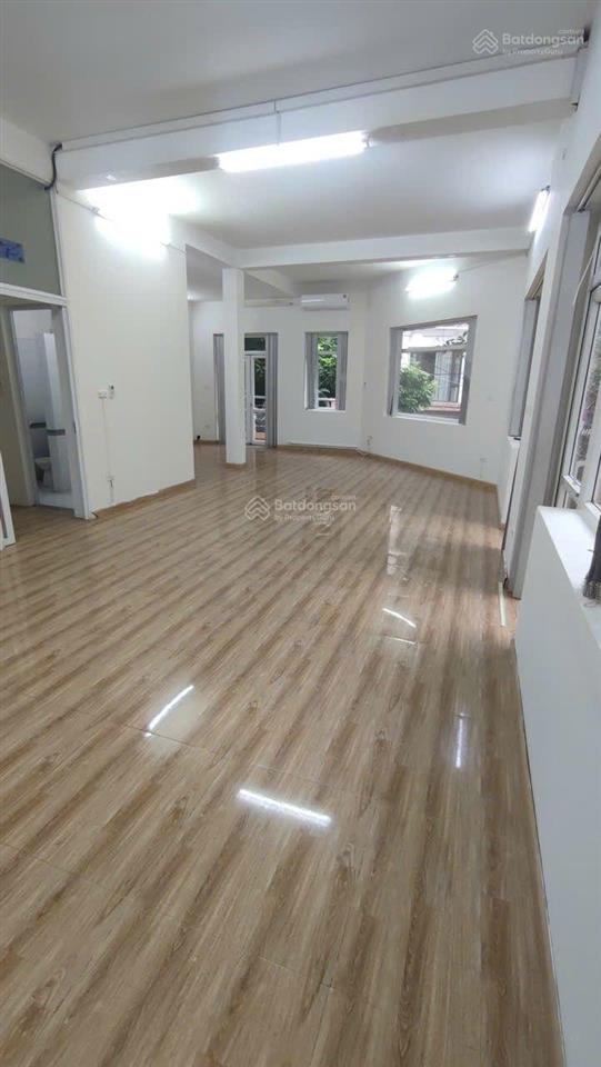 Cho thuê văn phòng đẹp tại nhà 11 lô 5b, trung yên 6, 75m2, 11 triệu vnd